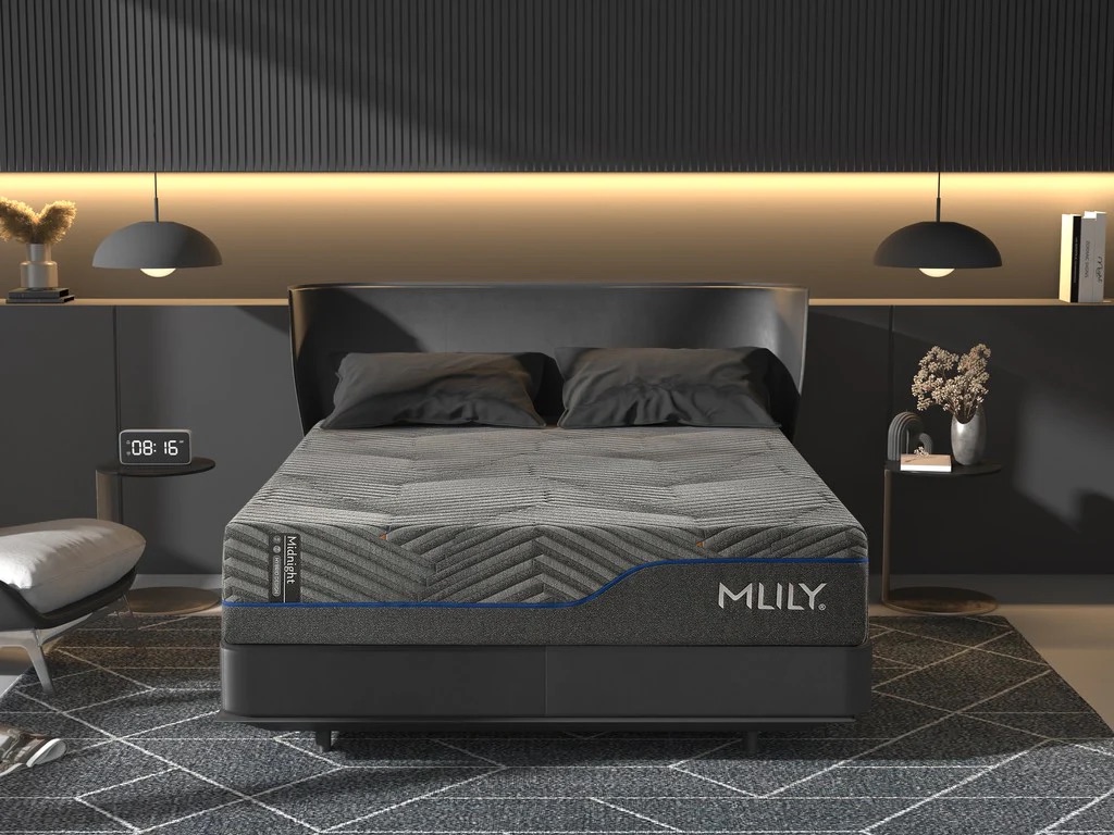 Mlily Midnight